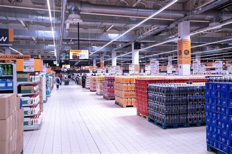 Auchan Inaugureaz Atac Un Nou Format De Hipermarket Pe Pia A Local