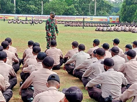 Personel Koramil Tbs Beri Materi Wawasan Kebangsaan Pada Kohesi Sosial