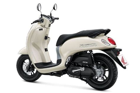 Honda Scoopy Punya Tiga Warna Baru Kece Kece Pilih Yang Mana