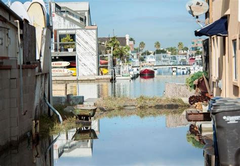 Photos High Tides Create Minor Flooding In Sunset Beach Orange