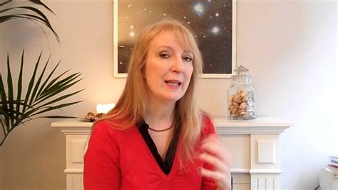 Horoscope cancer décembre 2014 avec Veerle YouTube