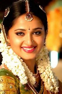 Bollywood Movie Wallpapers - Celebrity Free Gallery - Hollywood actress: Anushka Shetty Wedding ...