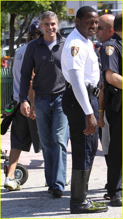 Photo: george clooney up in the air 03 | Photo 1912921 | Just Jared