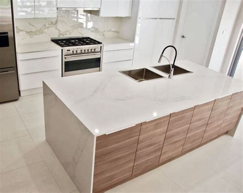 5131 Calacatta Nuvo Contemporary Kitchen Dortmund By