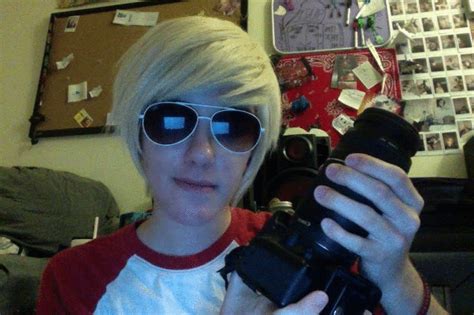 dave strider cosplay gifs | WiffleGif