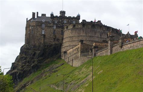 Edinburgh Castle Scotland Wallpapers - Wallpaper Cave