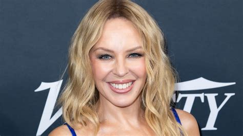 Kylie Minogue 55 Shows Off Her Endless Legs In Form Fitting Mini Dress Hello