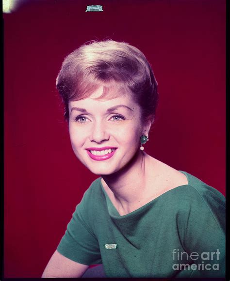 Close Up Of Actress Debbie Reynolds By Bettmann