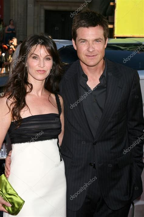 Jason Bateman & Wife – Stock Editorial Photo © Jean_Nelson #12948418