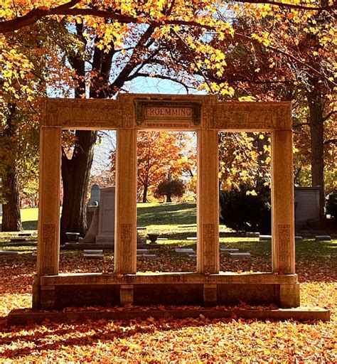 Forest Home Cemetery and Arboretum | Milwaukee, Wisconsin