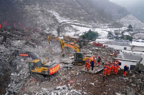 中 윈난성 산사태 사망자 31명으로 늘어 행방불명 13명