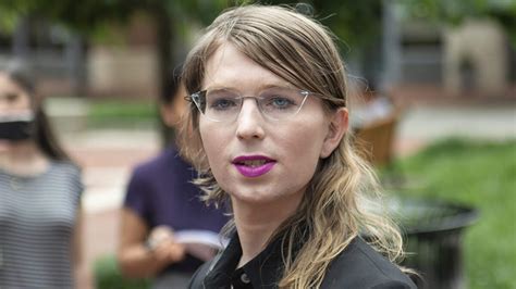 Judge Orders Chelsea Manning To Be Released From Jail Iheartradio