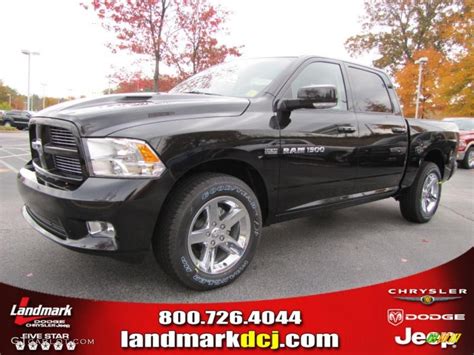 2011 Brilliant Black Crystal Pearl Dodge Ram 1500 Sport Crew Cab