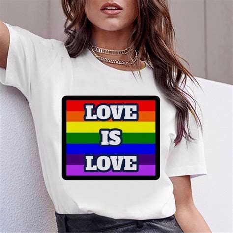 Camiseta Love Is Love Orgullo Lgbt Tienda Online De Art Culos Lgbt