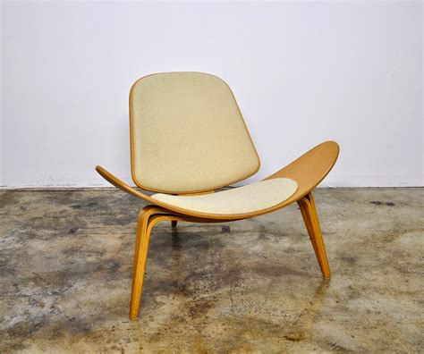 Select Modern Hans Wegner Ch Shell Lounge Chair