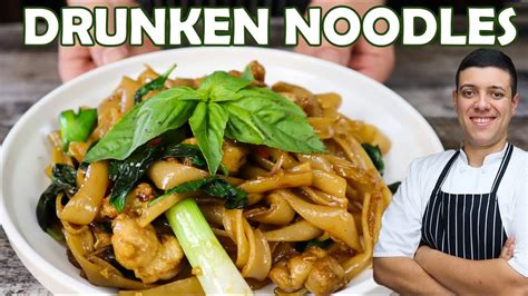 Easy Drunken Noodles Thai Pad Kee Mao Recipe By Lounging With Lenny