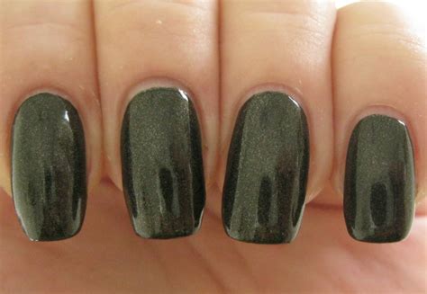 Lacquer Slacker Liz Superchic Lacquer Rem