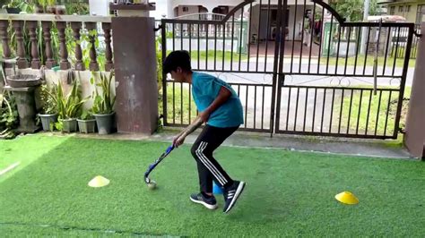 Pertandingan Kemahiran Hoki Menggelecek Slalom L12 Muhammad Adif