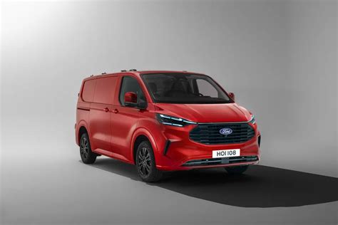 Ford Transit Custom Svelata La Nuova Generazione Con Motori Diesel E Ibridi Plug In