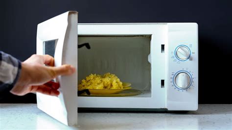 Why Is It Bad To Microwave Food Hujaifa