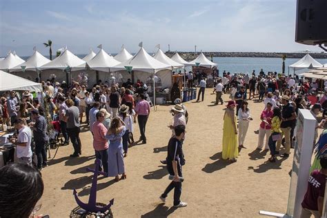 Festival De Las Conchas Y El Vino Nuevo