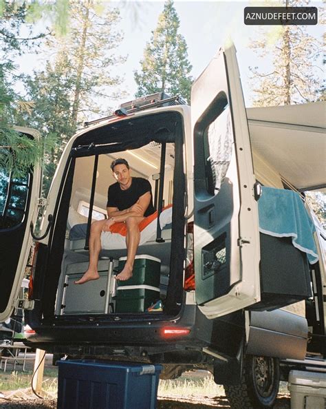 MICHAEL TREVINO Feet - AZNudeFeet Men