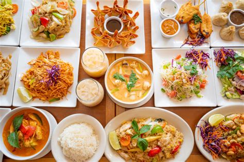 7 Best Thai Food Chicago Restaurants That Are Worth A Visit