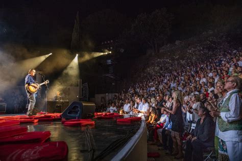 Photo Exclusif Francis Cabrel En Concert Lors Du Festival De