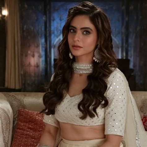 Kasautii Zindagii Kay 2s Aamna Sharif Looks Resplendent In A Beautiful