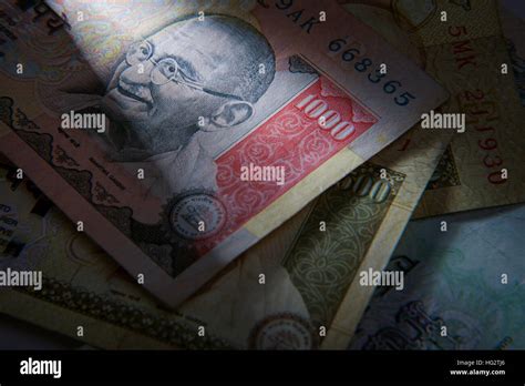 Indian currency notes Stock Photo - Alamy