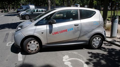 Fact-check: Paris fleet not dumped over electric vehicle batteries ...