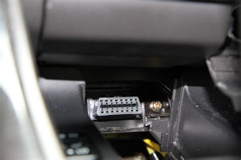 Cómo funciona un lector de códigos OBD