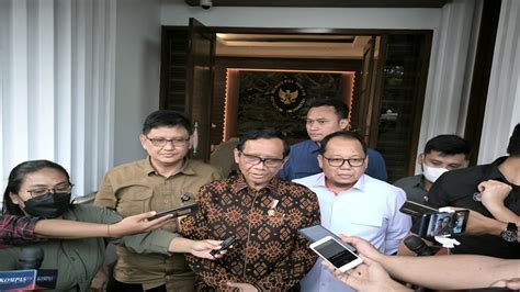 Foto Resmi Duet Di Pilpres 2024 Intip Total Harta Kekayaan Ganjar