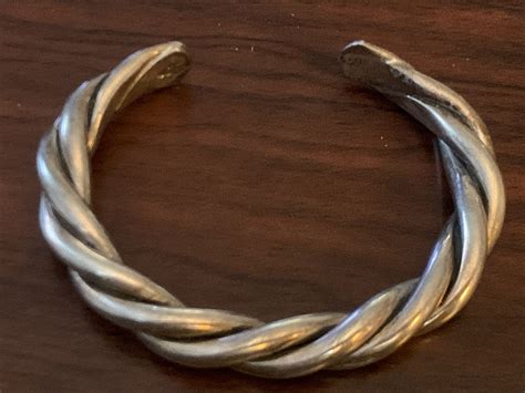 Retired Silpada Sterling Silver Twist Cuff Bracel Gem