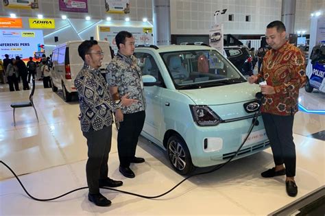 Seres E1 Raih Atensi Dan Respon Positif Di Iims Surabaya 2023 Mobil