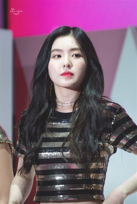 Irene 아이린 News On Twitter [hq] 180414 Irene 아이린 레드벨벳 Etude House 8th Pink Play Concert