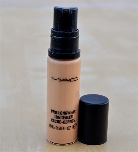 The Diary of a Makeup Aficionado: MAC Pro Longwear Concealer Review & Swatches