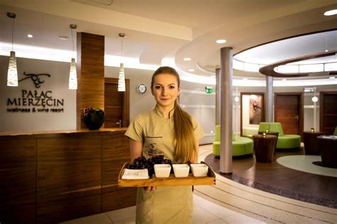 Hotel Pa Ac Mierz Cin Wellness Wine Resort Mierzecin Polska Od