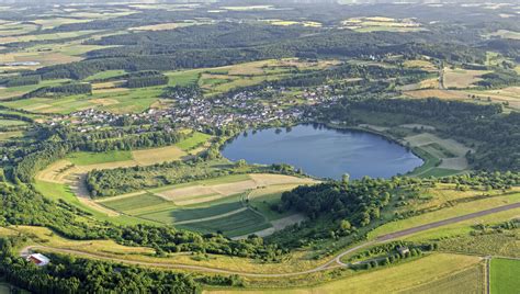 Ausflugstrips In Der Eifel Vulkaneifel Luxemburg Und Ostbelgien