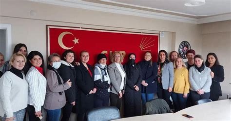 CHP Kartepe kadınları Aile Destekleri Sigortası için sahaya iniyor