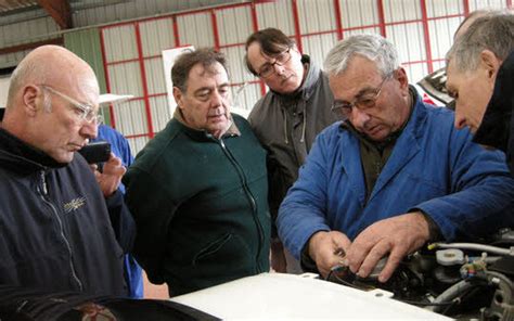 Aérodrome Des stagiaires les mains dans le cambouis Le Télégramme