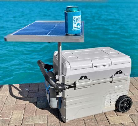 This Solar Powered Cooler Requires No Ice, But It Can Make Ice