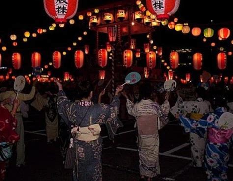 Obon Dance & Festival - Waipahu Hongwanji Buddhist Temple | Go Hawaii