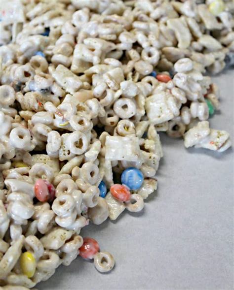 Irresistible Cereal Drop Snack Mix Recipe -Thrifty Nifty Mommy