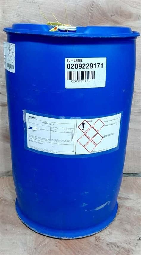 WACKER AMINO SILICONE OIL AM8 Packaging Size 200 KGS At 320 Kg In