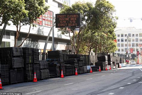 San Francisco Cleans Up Filthy Streets As Xi Jinping Visits From China