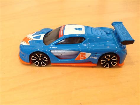 Julians Hot Wheels Blog Renault Sport R S 01 2017 Hw Exotics