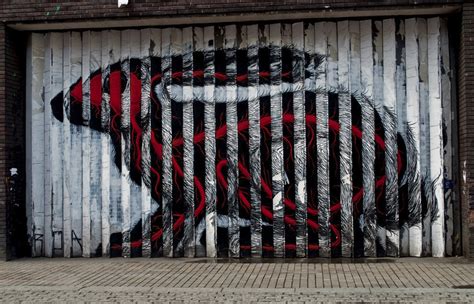 Roa Rabbit Theres A Lot Of Pictures Of This Piece On Flick Flickr