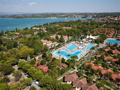 Camping Bella Italia Veel Luxe Stacaravans Roan Campingvakanties