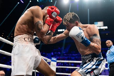 Photos Leo Santa Cruz Returns Boxes Past Keenan Carbajal Over Ten